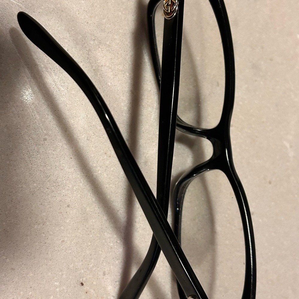 Gucci Black Rectangular Eyeglasses - image 5